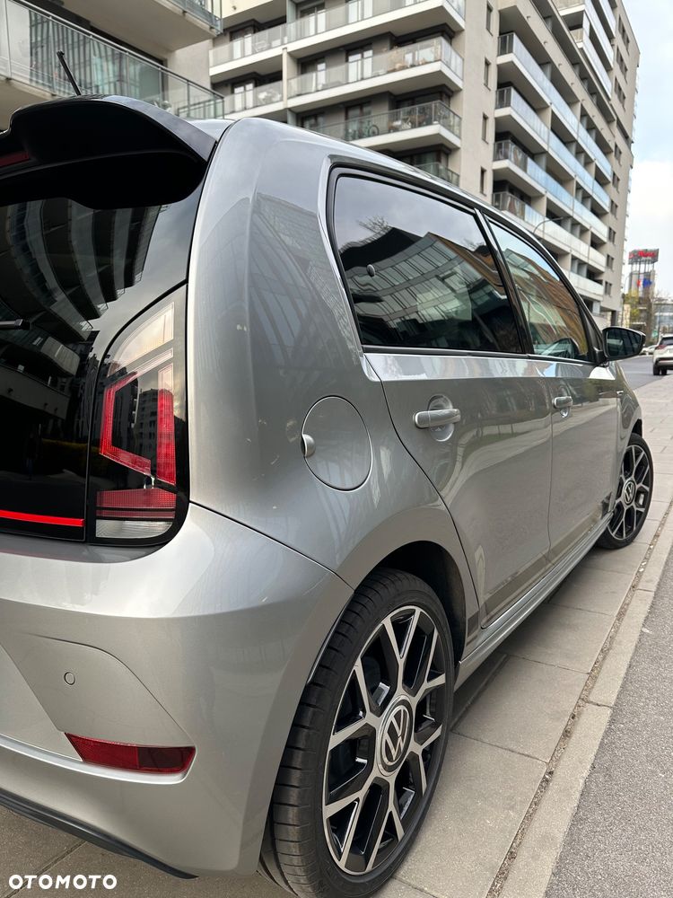 Volkswagen up! 1.0 TSI GTI - 8