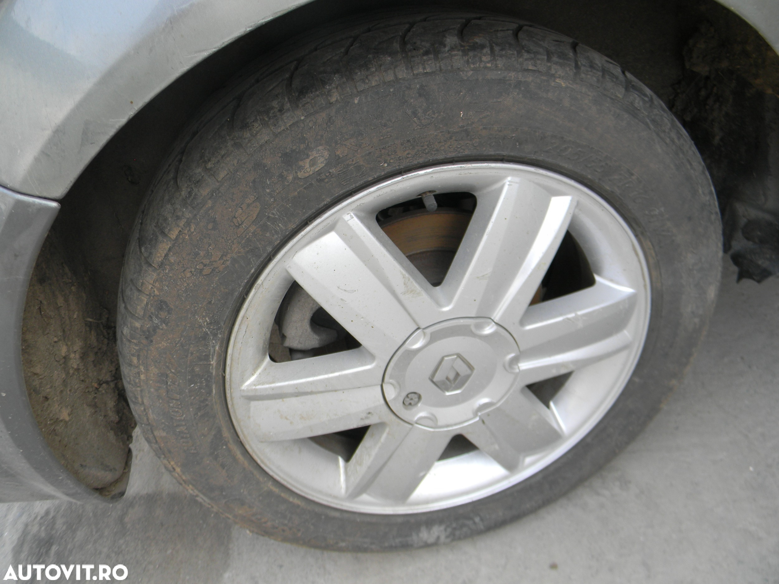 Dezmembrari  Renault GRAND SCENIC 2  2004  > 0000 1.9 dCi (JM0G, JM12 - 25