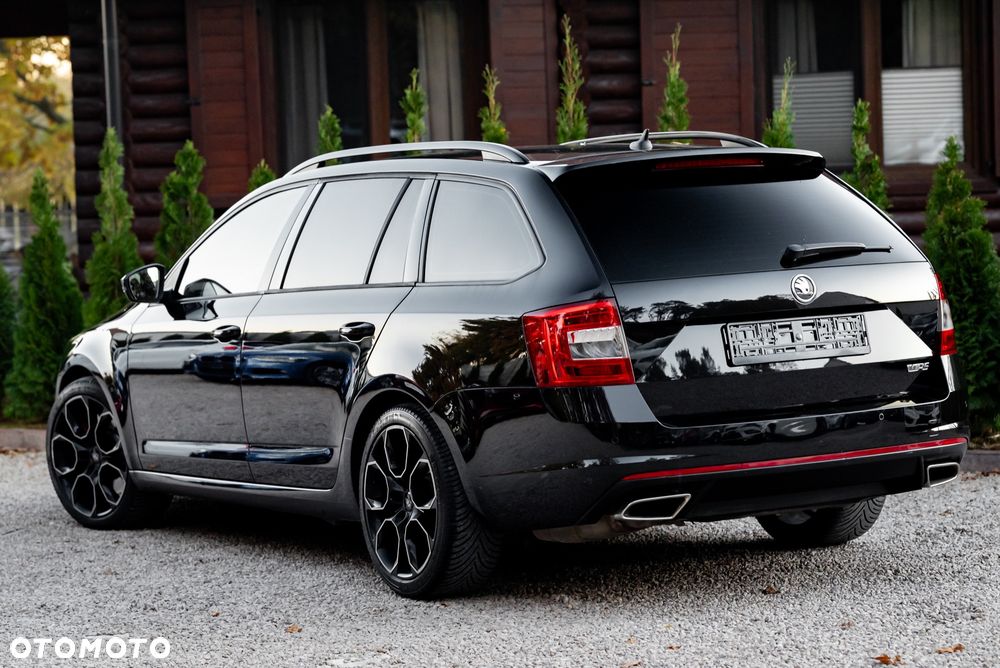 Skoda Octavia 2.0 TDI RS - 9