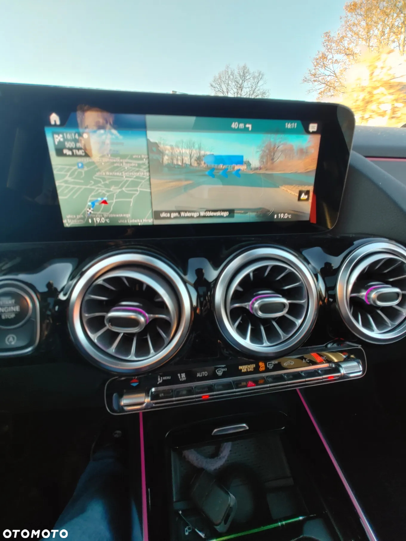 Mercedes-Benz GLA AMG 35 4-Matic - 18