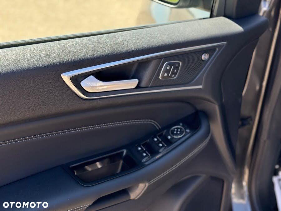 Ford Edge - 9
