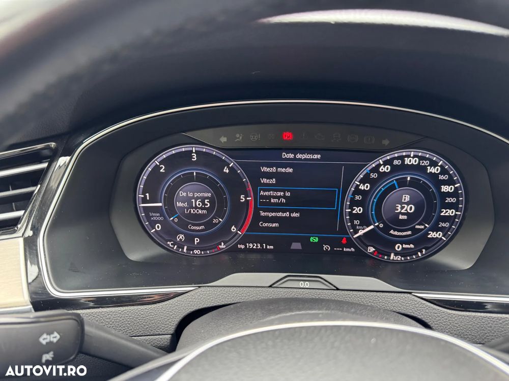 Volkswagen Passat Variant 2.0 TDI DSG Highline - 12