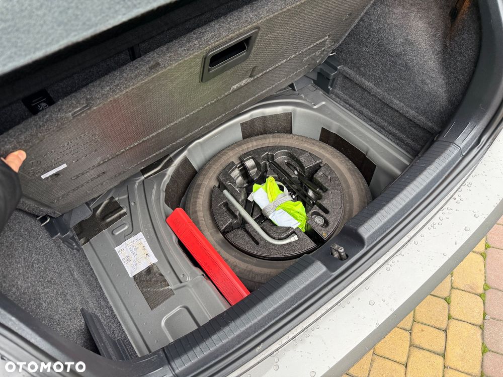 Volkswagen Polo 1.6 TDI SCR DSG Comfortline - 36