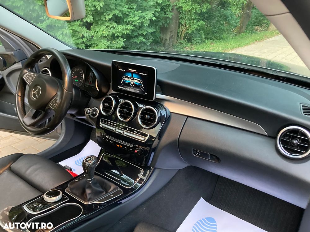 Mercedes-Benz C 180 d - 13