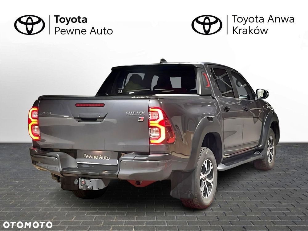 Toyota Hilux 2.8 D-4D Double Cab GR Sport 4x4 - 3