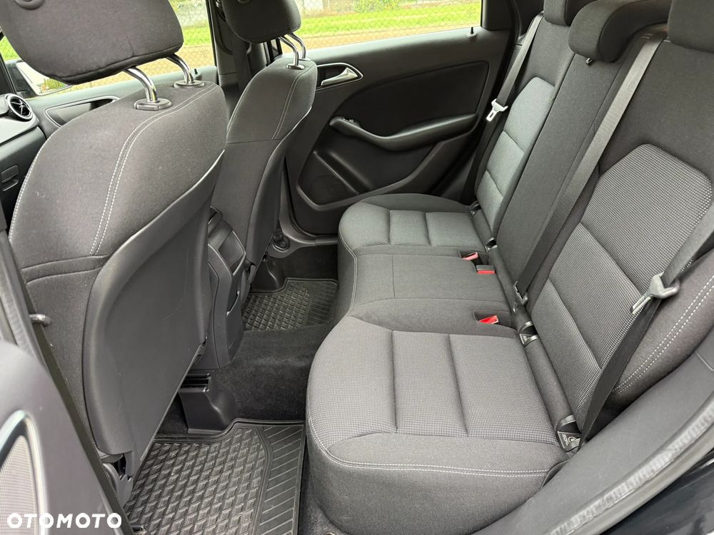 Mercedes-Benz Klasa B 180 CDI BlueEffICIENCY Edition - 8