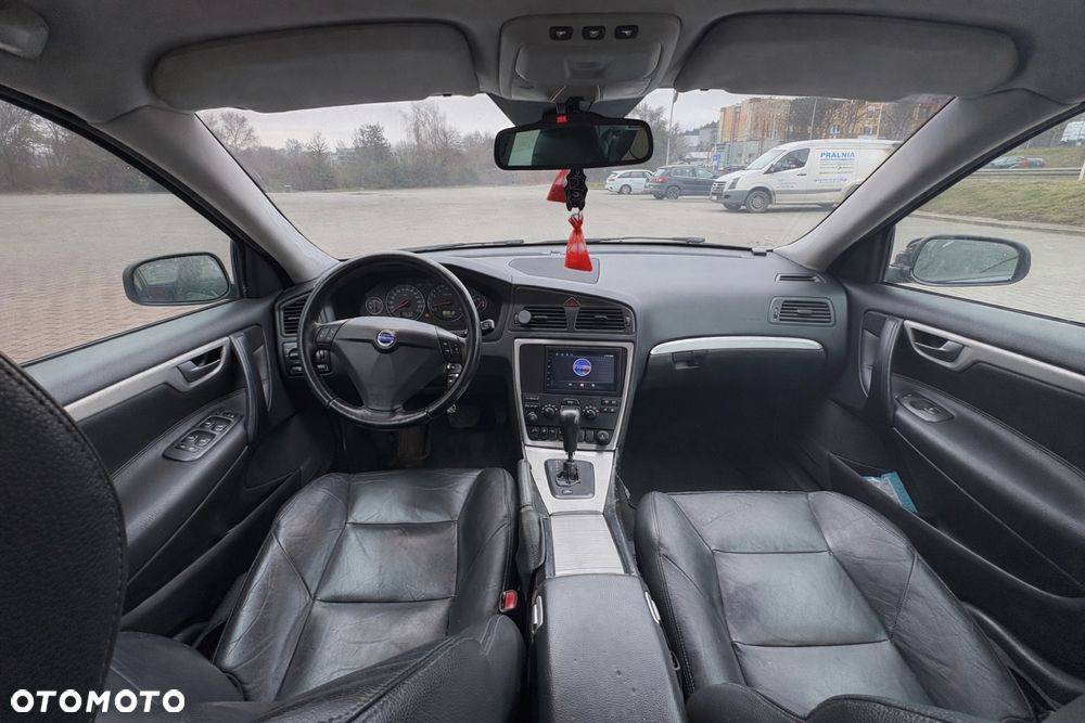 Volvo S60 2.5T Rubin - 6