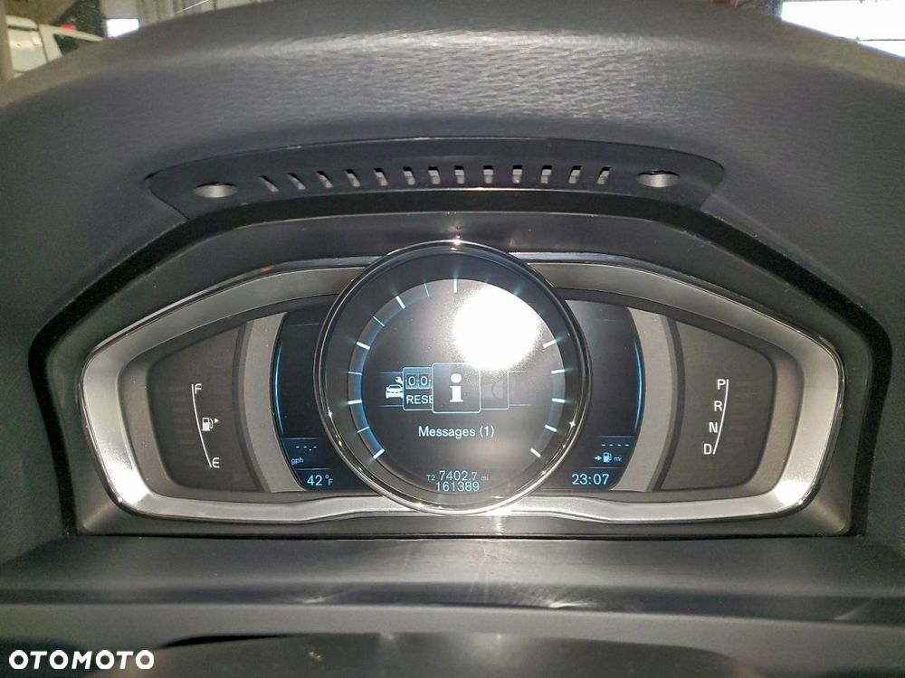 Volvo S60 2.5 T5 AWD - 11