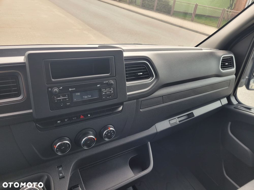 Renault Master - 29