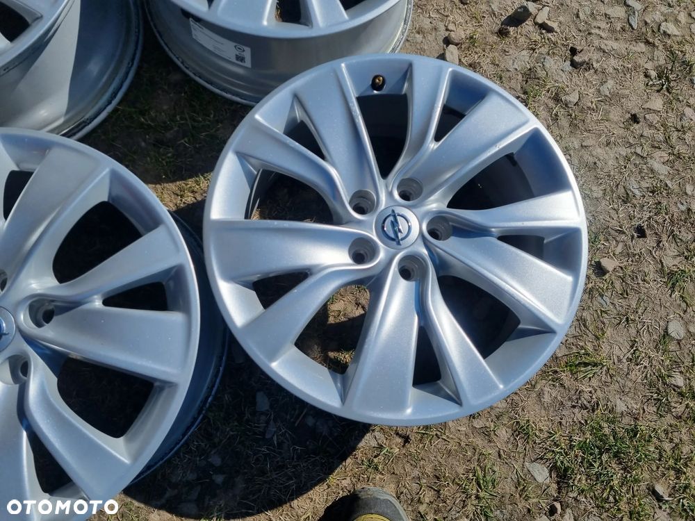 OPEL INSIGNIA B,ZAFIRA C,ASTRA J alu 7,5X18 ET41 5x115,czujniki bdb stan - 2