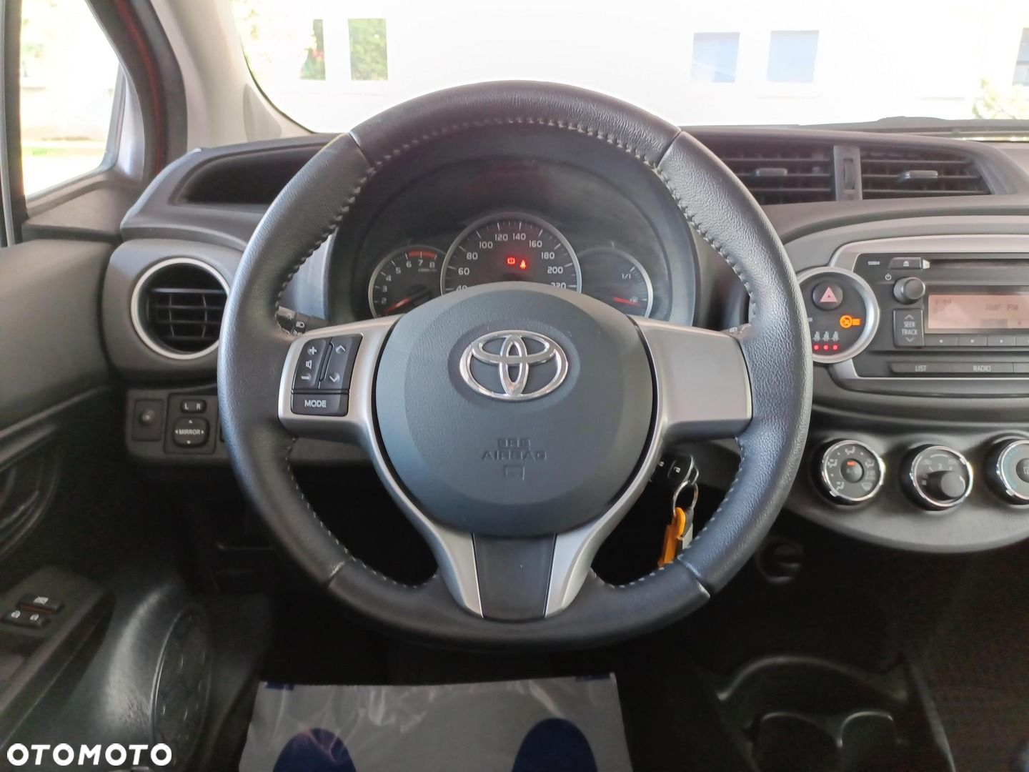 Toyota Yaris 1.33 Active - 17