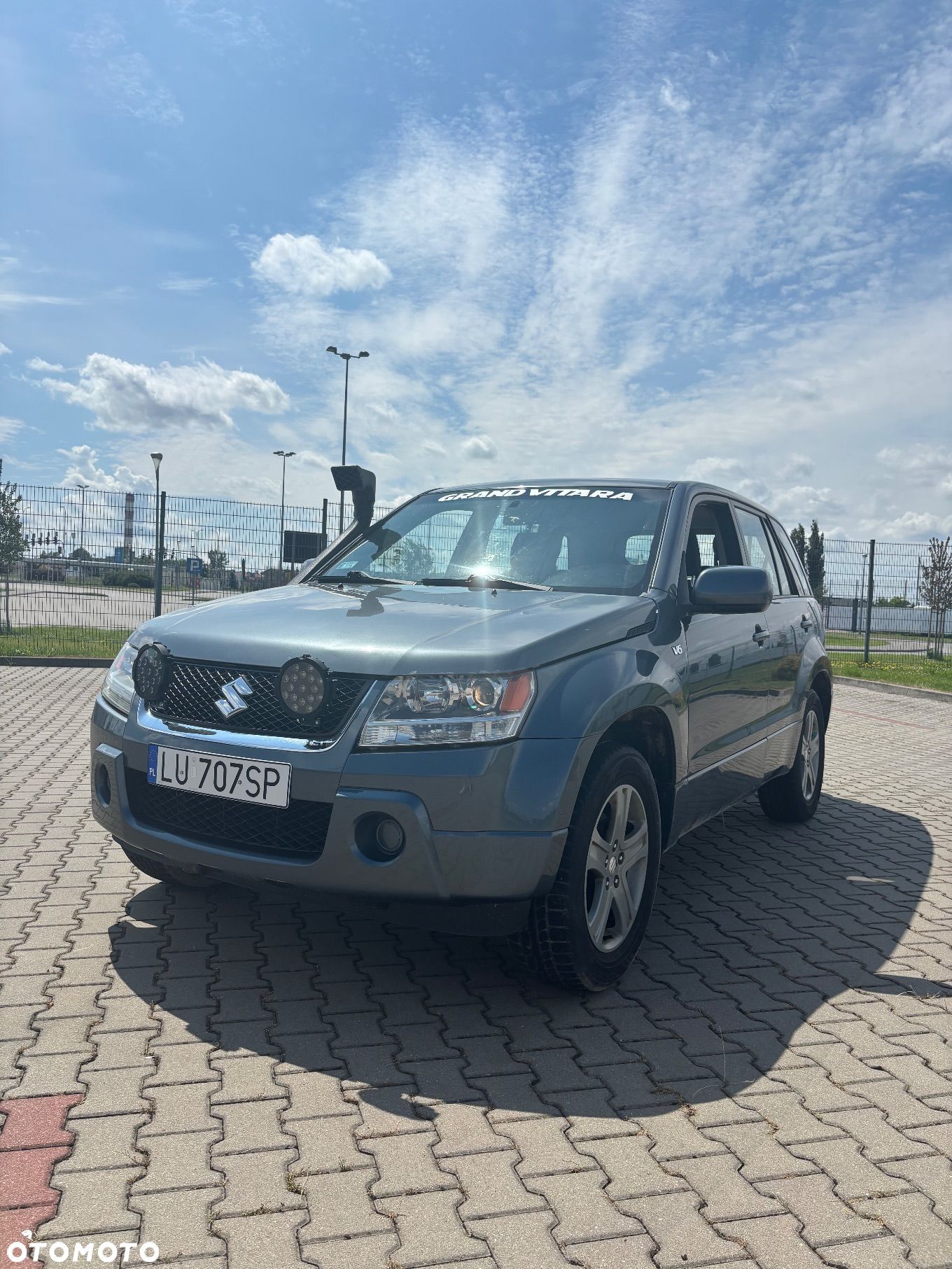 Suzuki Grand Vitara 2.7 V6 Premium - 1