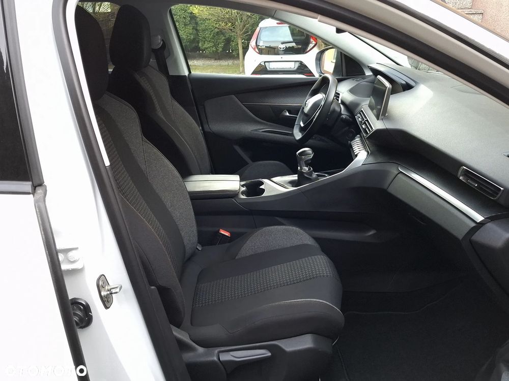 Peugeot 5008 1.6 BlueHDi Allure 7os - 10