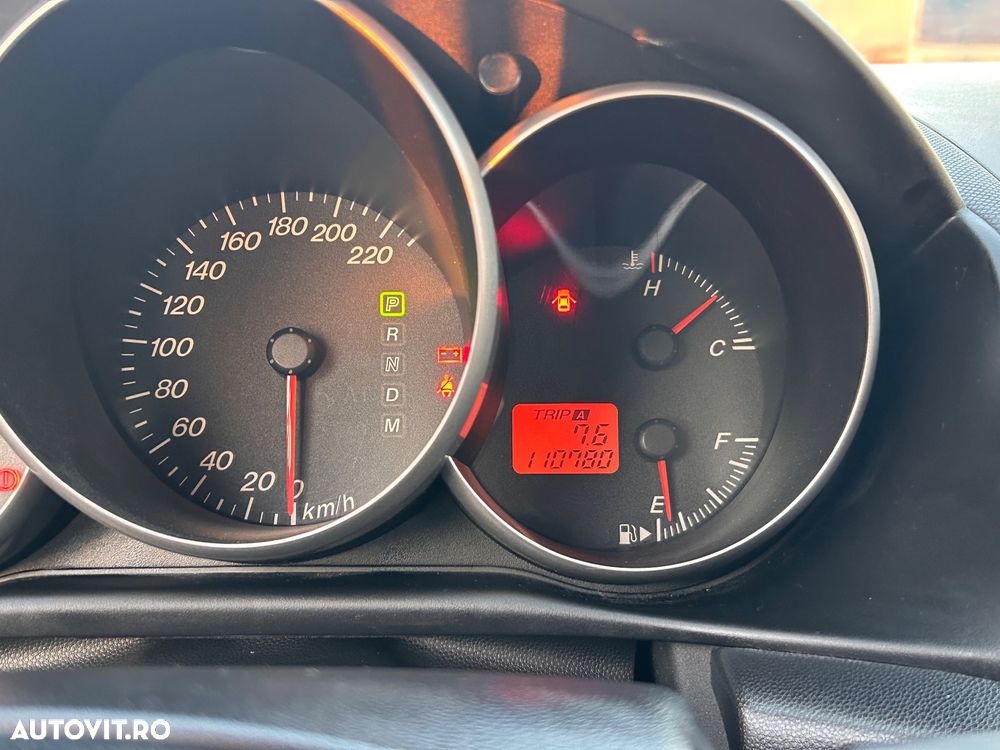 Mazda 3 - 10