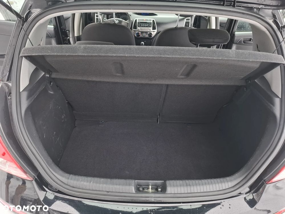 Hyundai i20 1.2 Classic - 23