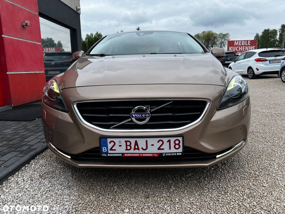 Volvo V40 D2 Summum - 13