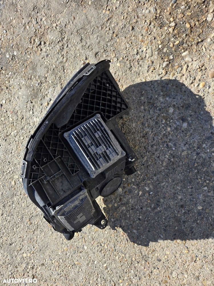 Far Dreapta Mercedes E-Class W213 C238 W238 multi beam BLUE - 9