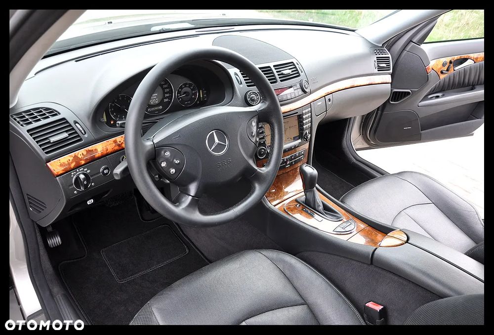 Mercedes-Benz Klasa E 500 T Avantgarde - 6