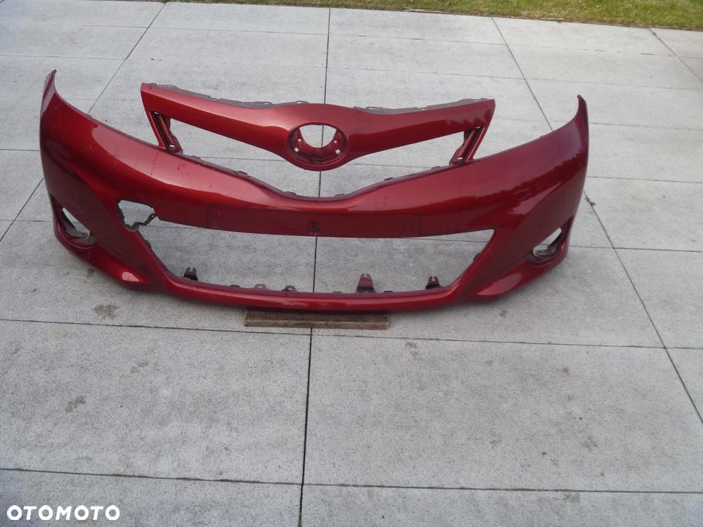 TOYOTA YARIS III 2011-2014 ZDERZAK PRZEDNI - 1