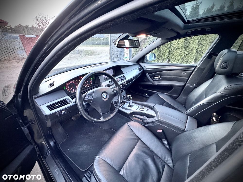 BMW Seria 5 535d Sport-Aut Edition Sport - 14