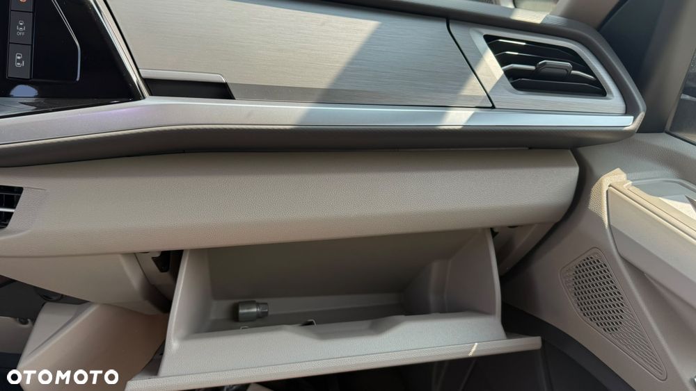 Volkswagen Multivan 2.0 TDI L2 Edition DSG - 36