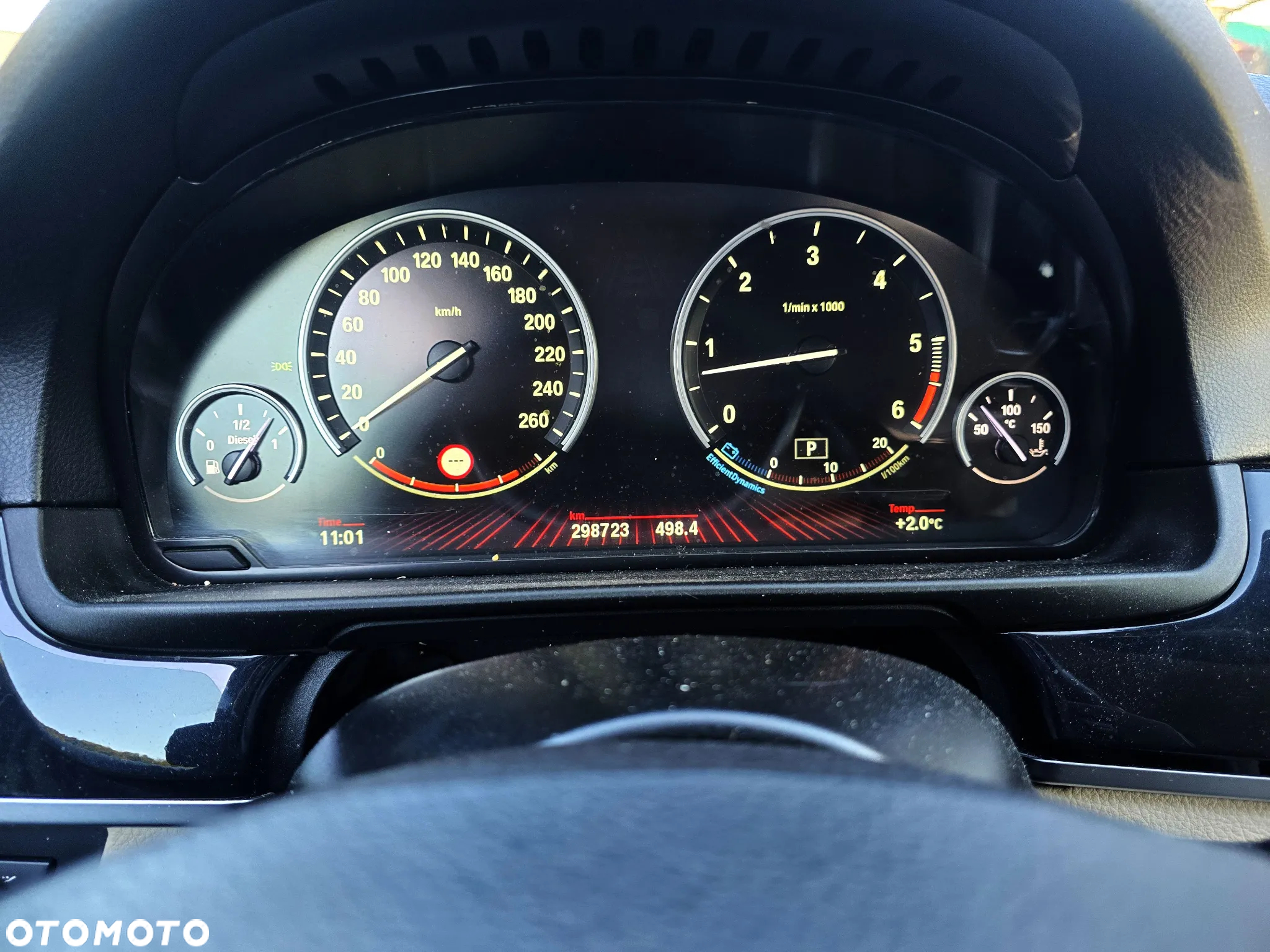 BMW Seria 5 530d xDrive - 14