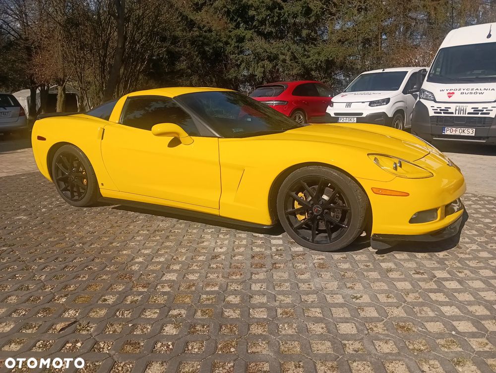 Chevrolet Corvette - 2