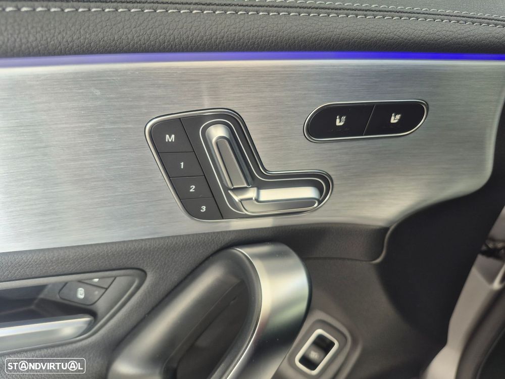 Mercedes-Benz CLA 35 AMG - 15