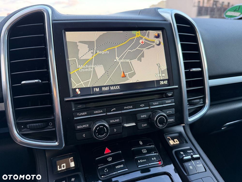 Porsche Cayenne Diesel Platinum Edition - 28