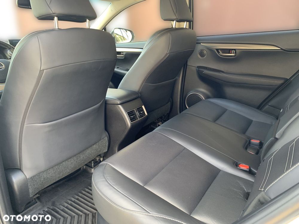 Lexus NX 200t Comfort AWD - 12