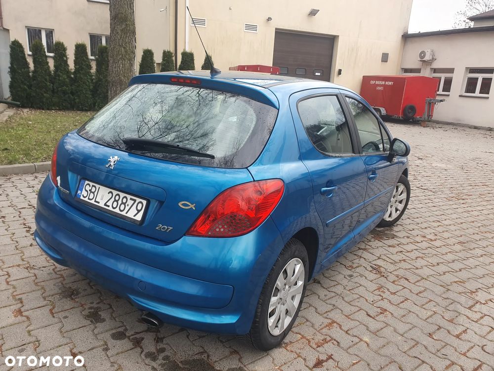 Peugeot 207 HDi FAP 90 (Blue Lion) Tendance - 30
