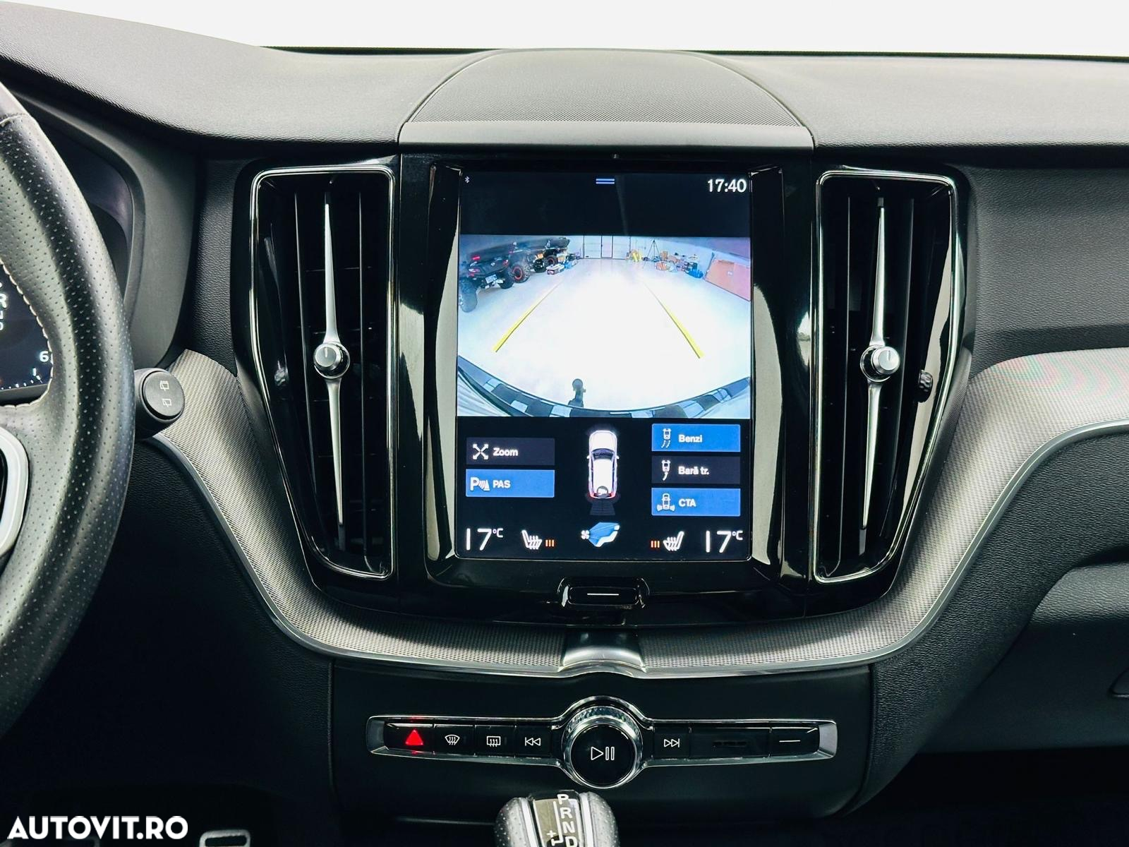 Volvo XC 60 - 39