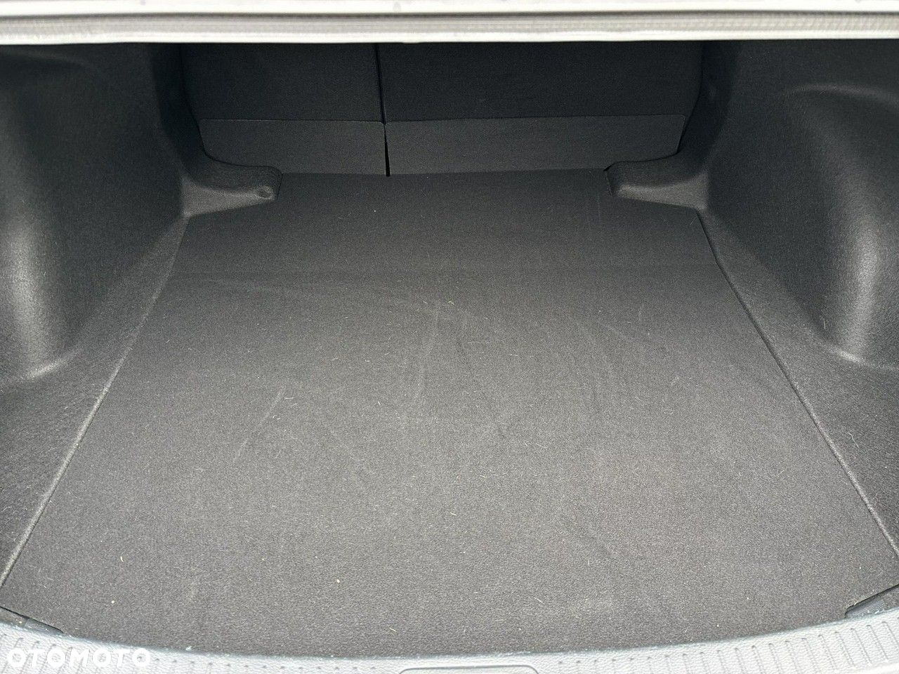 Toyota Corolla 1.6 Comfort - 14
