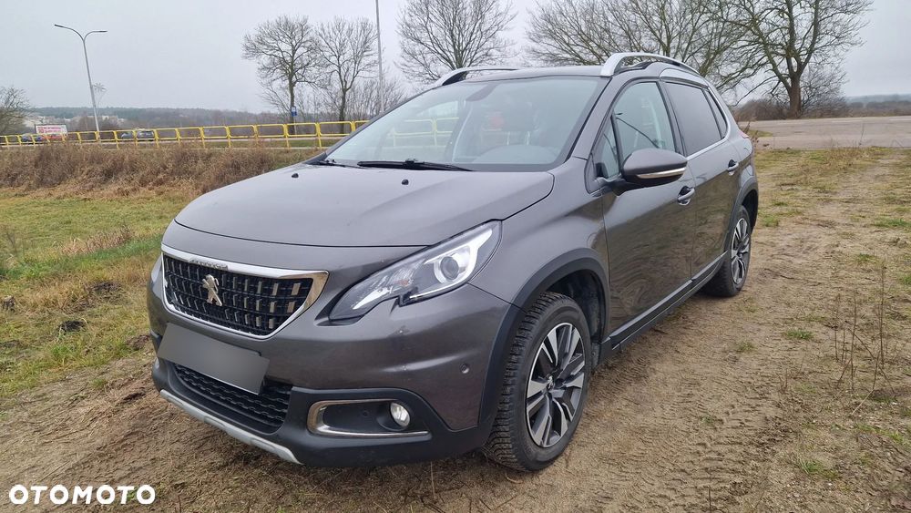 Peugeot 2008 1.2 Pure Tech GPF Allure S&S - 9