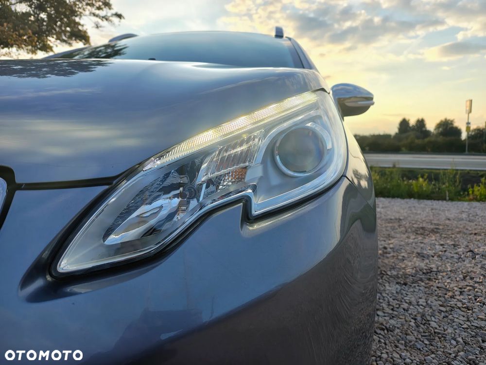 Peugeot 2008 1.6 BlueHDi Style - 10