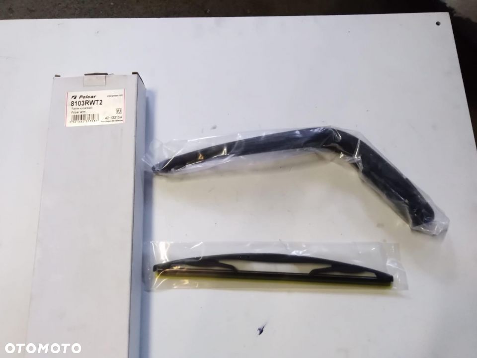 Ramię wycieraczki Tył TOYOTA Yaris  XP10 99-06  (Europa) /plastikowe/ /otwór 8mm/ Pióro 305 mm - 1