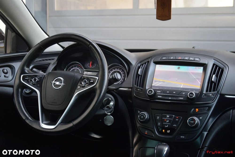 Opel Insignia - 27
