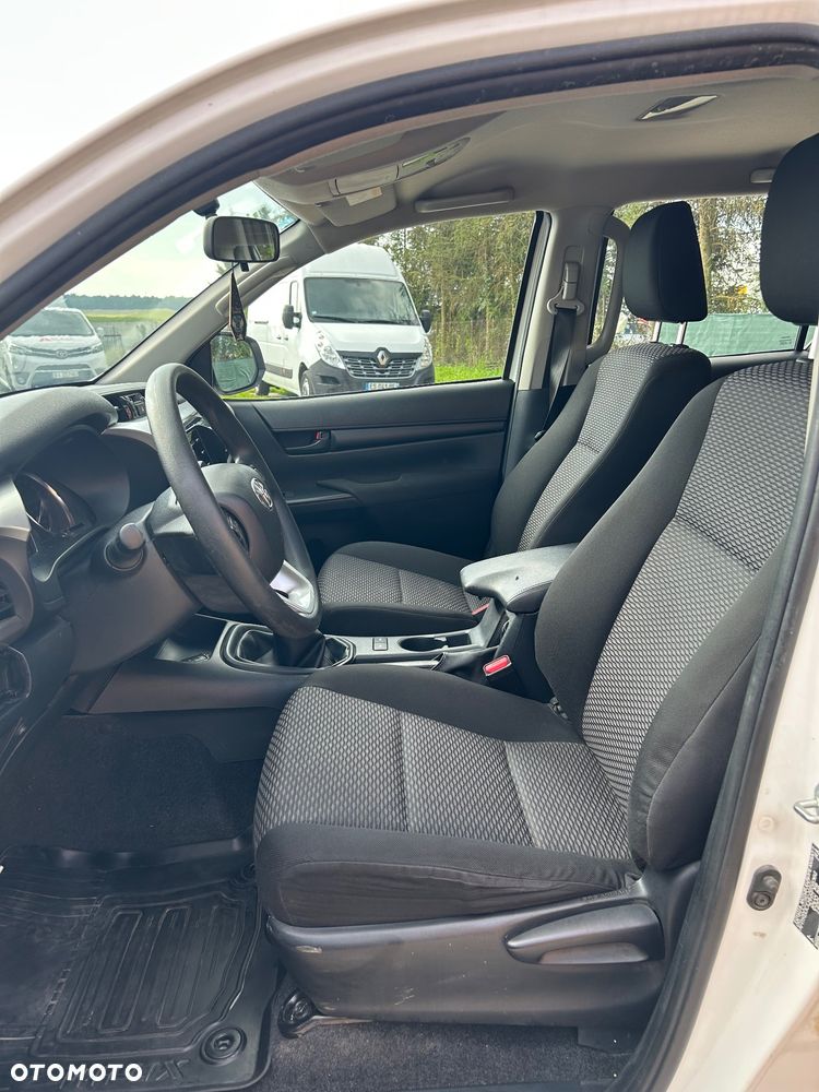 Toyota Hilux 2.4 D-4D Double Cab DLX 4x4 - 8
