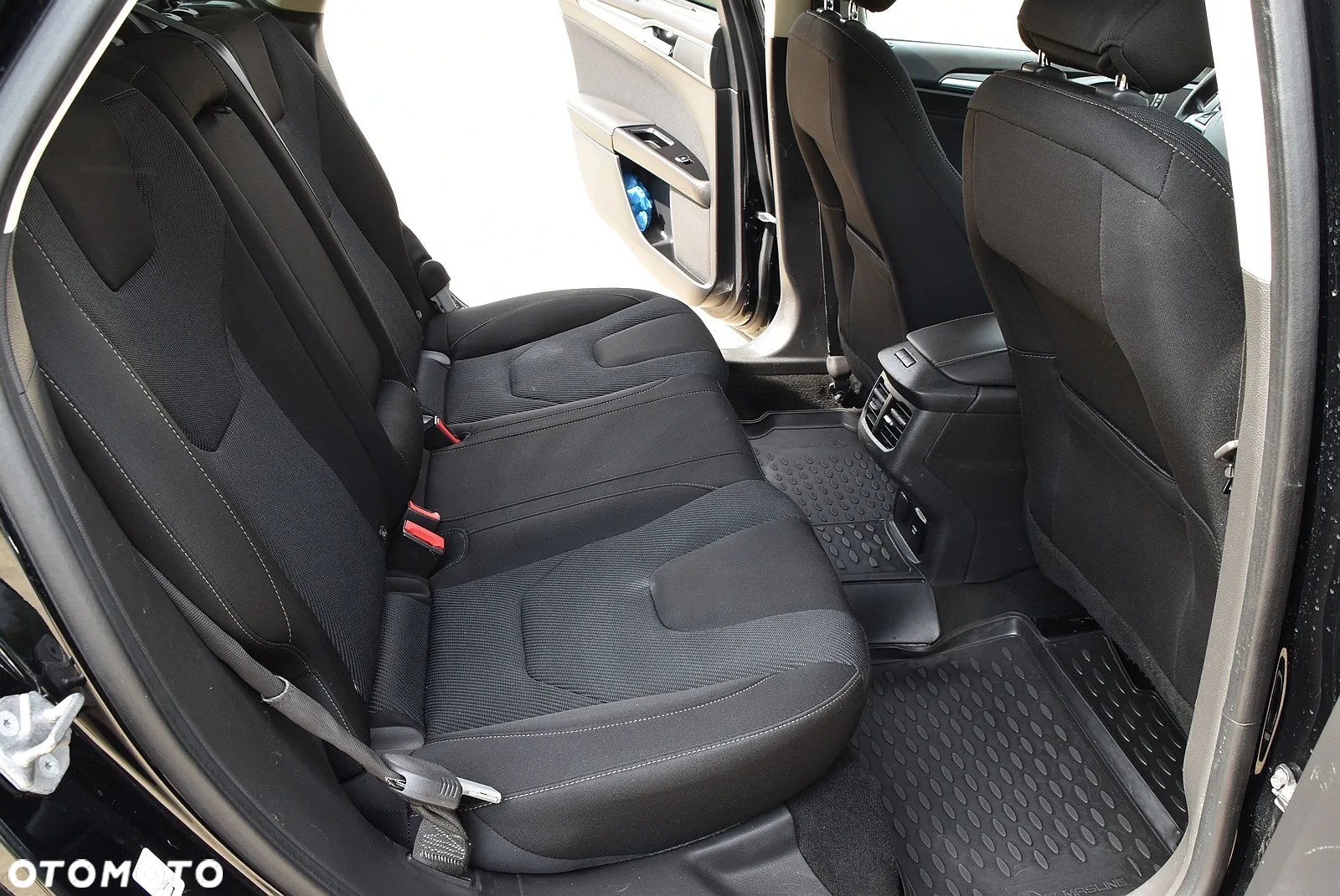 Ford Mondeo - 19