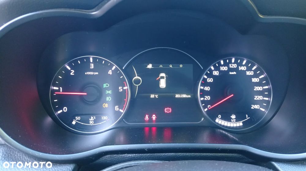 Kia Carens 1.7 CRDi XL 7os - 13