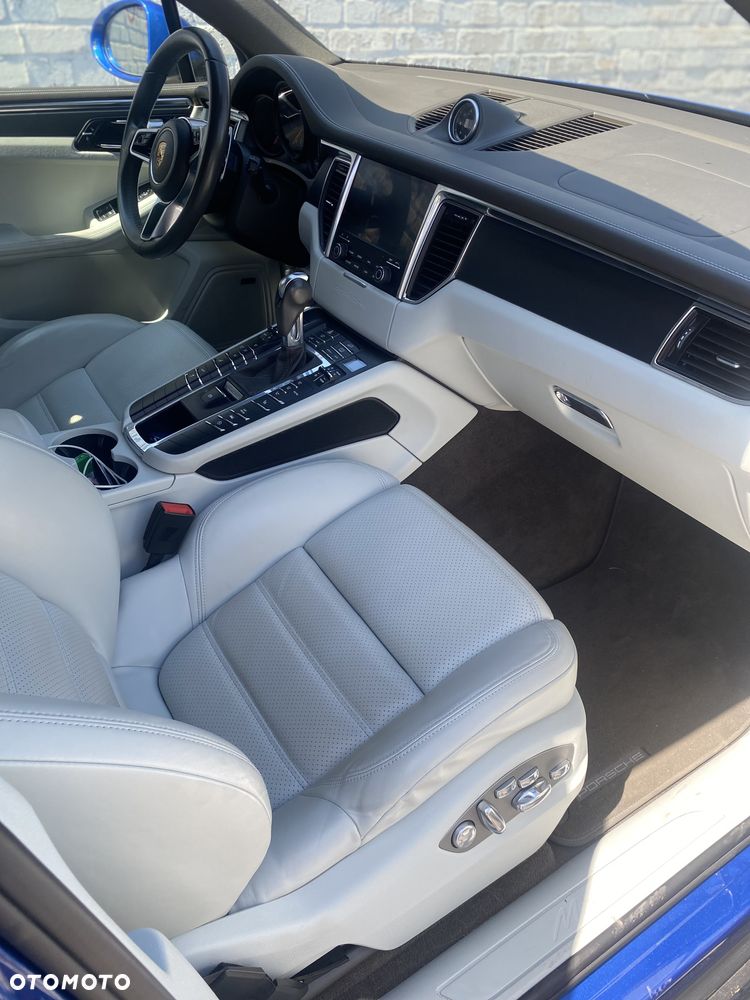 Porsche Macan Standard - 11