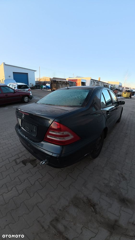 Wszystkie części do Mercedes W203 1.8 Kompresor 143km M271.946 na części w Stacji Demontażu Pojazdów Przystajń! – używane, sprawdzone! - 4