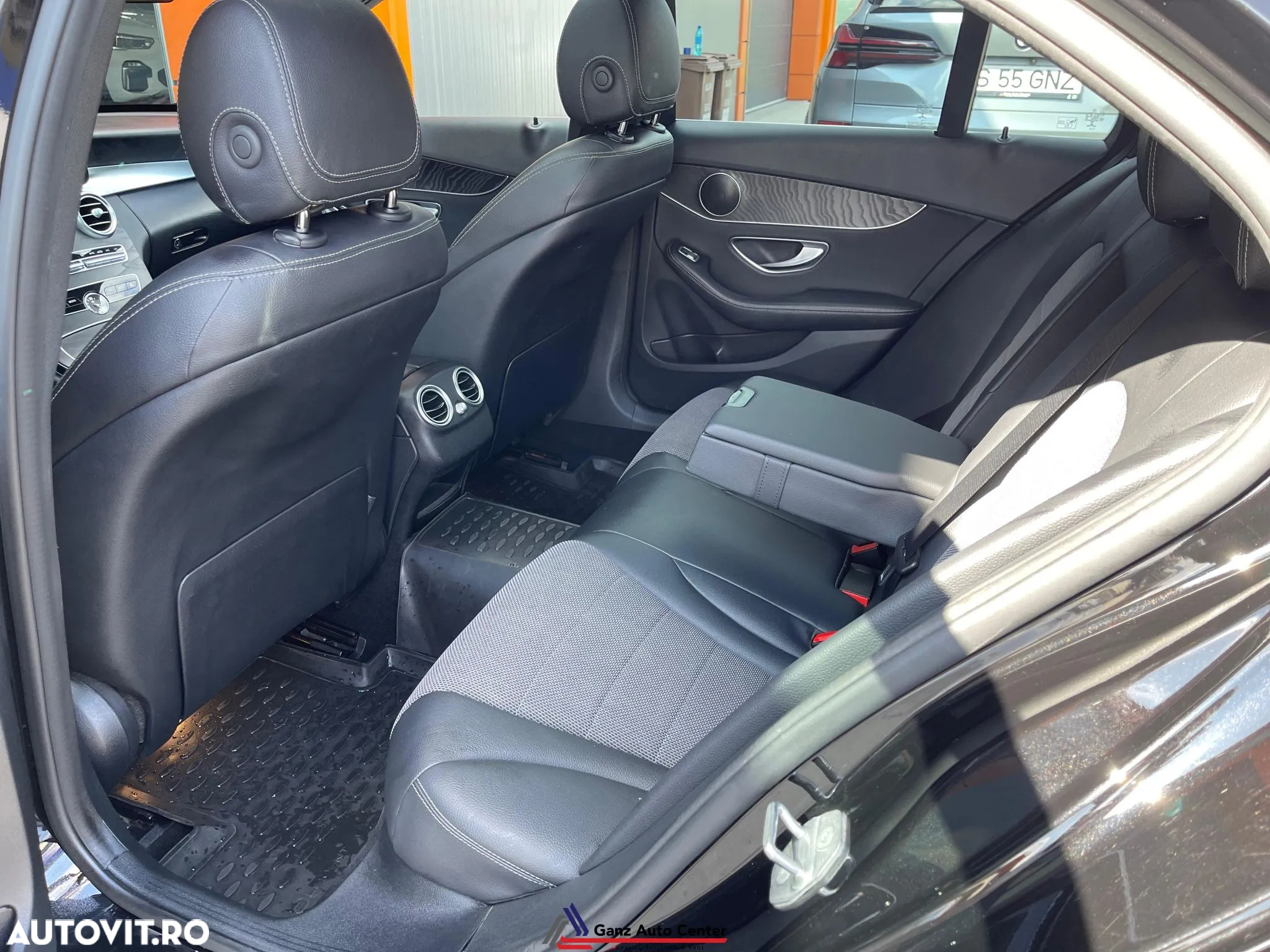 Mercedes-Benz C 220 d 4Matic 9G-TRONIC - 17