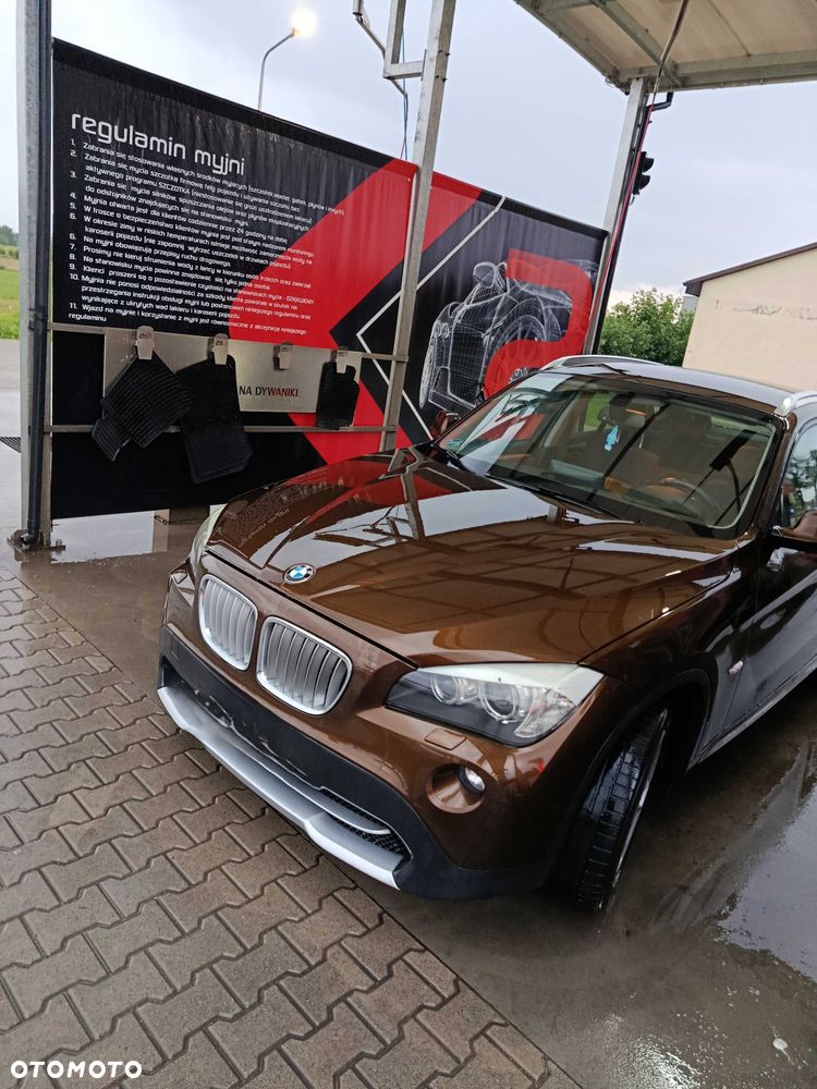 BMW X1 - 1