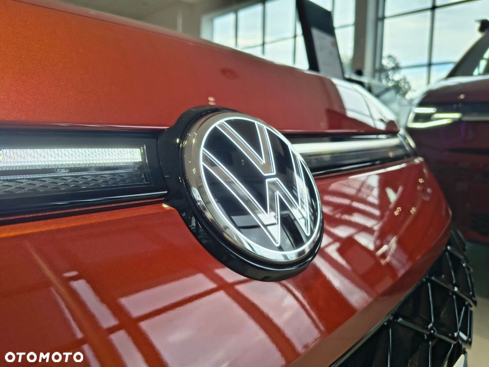 Volkswagen T-Roc 1.5 eTSI R-Line DSG - 26
