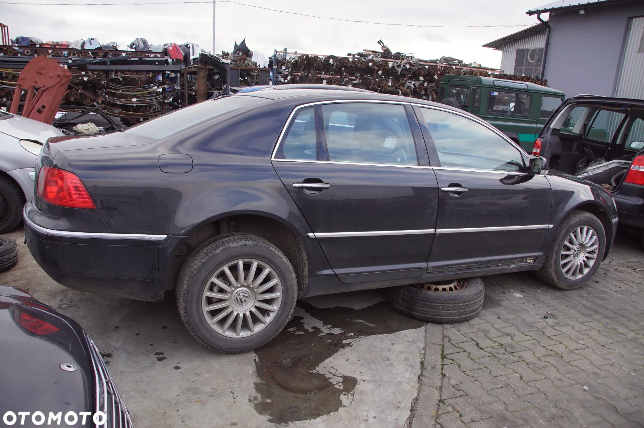 Auto na części 692106889 Volkswagen Phaeton 3.2 V6 AYT lakier lr9v rocznik 2003 skrzynia gde drzwi maska lampa zderzak silnik felga skrzynia amortyzator poduszka alternator rozrusznik pompa - 6