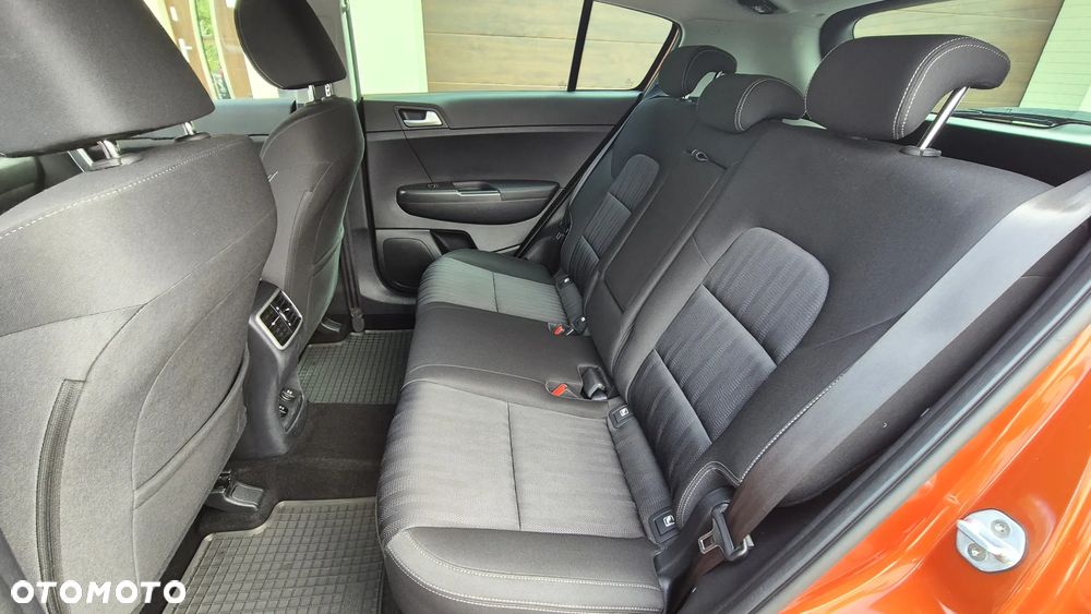 Kia Sportage 1.6 GDI L 2WD - 28