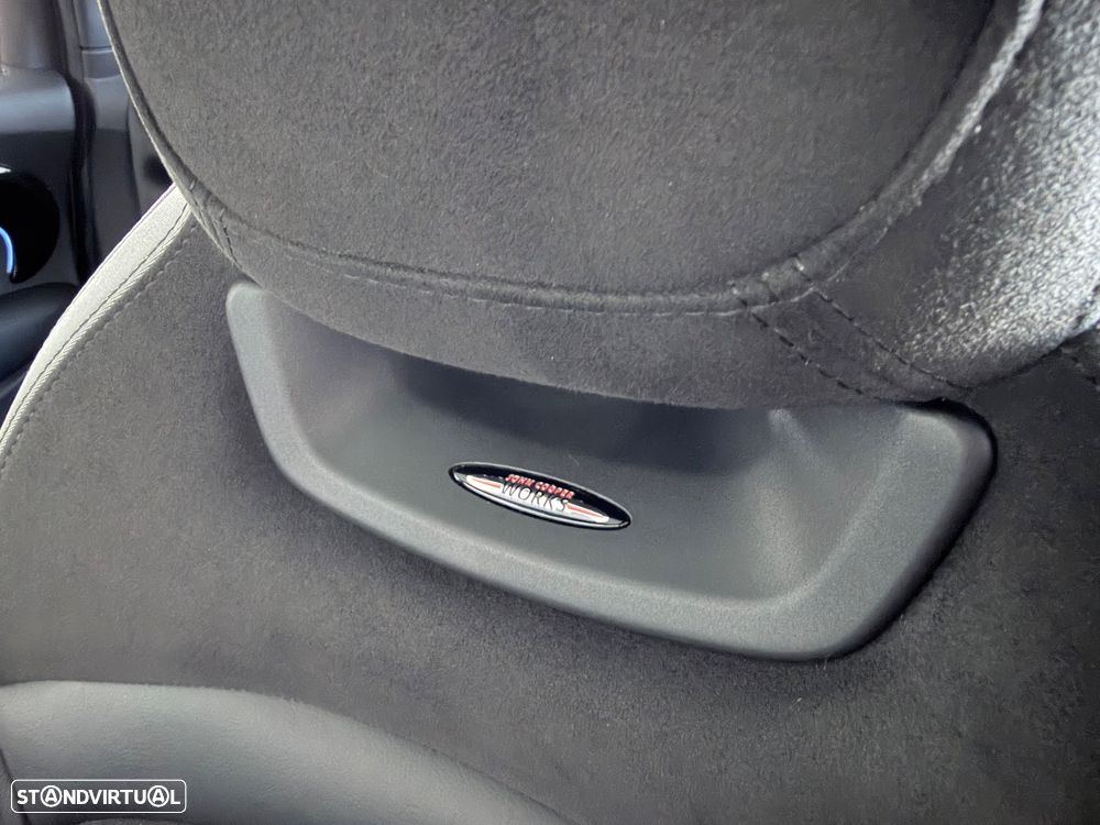 MINI 5 Portas Cooper JCW - 24