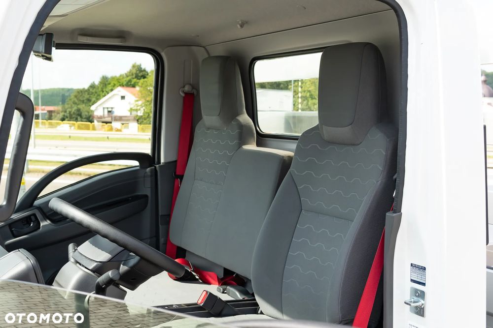 Isuzu M27 - 15