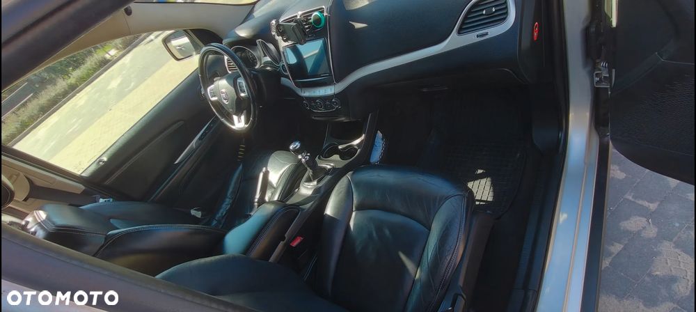 Fiat Freemont 2.0 Multijet 16V DPF Urban - 13